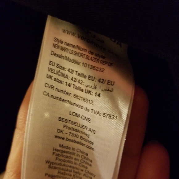 Vero Moda White Sheer Blouse and Black Blazer L - Picture 7 of 7